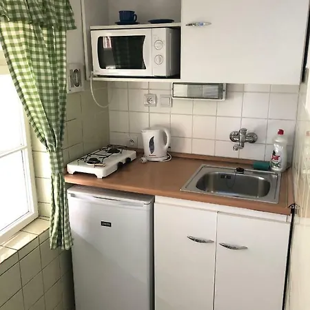 Kurtaserska 3316/103b Apartmán *